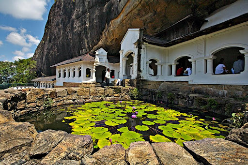 dambulla crave temple